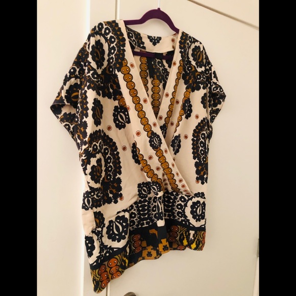 Petticoat Alley Wrap Parsley Print Blouse - Picture 2 of 9